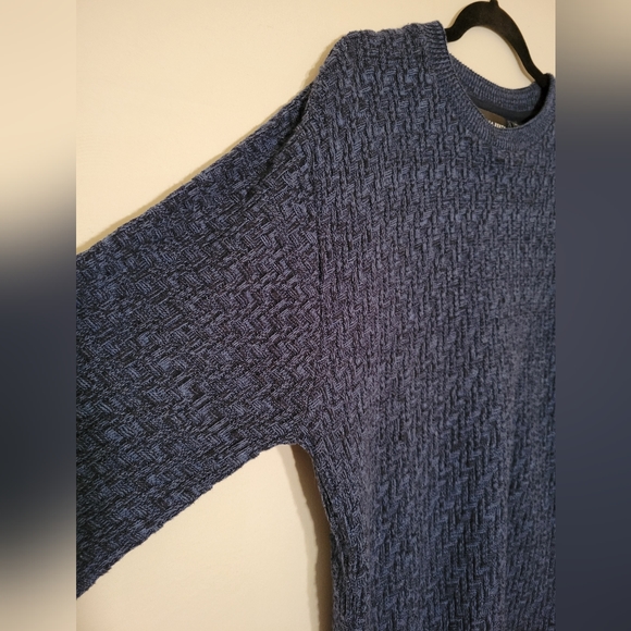 Oscar de la Renta Blue Knit Sweater - Picture 2 of 7